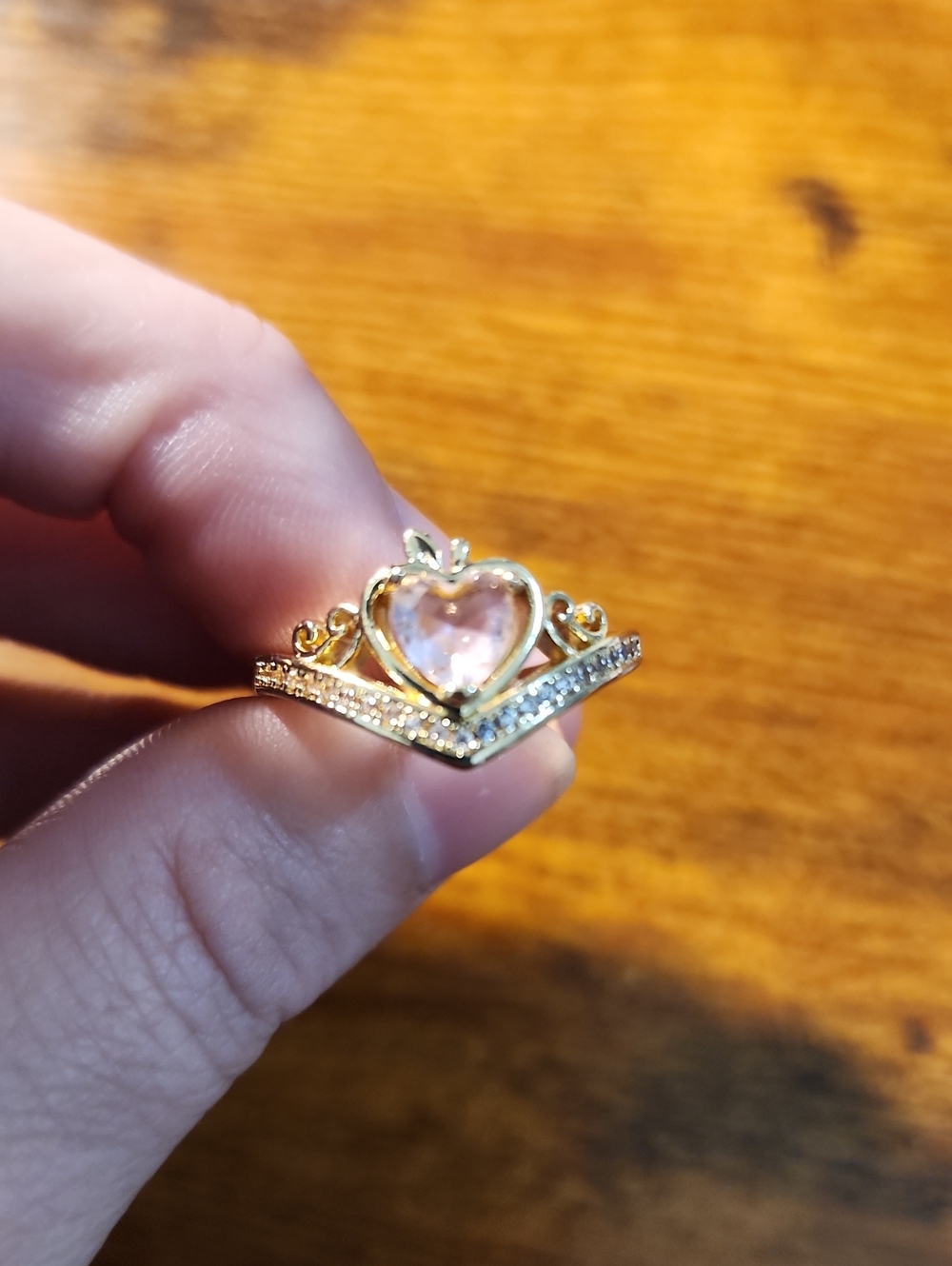 1pc Elegant Gold And Pink Heart Crown Shaped Design Cubic Zirconia Inlaid Womens